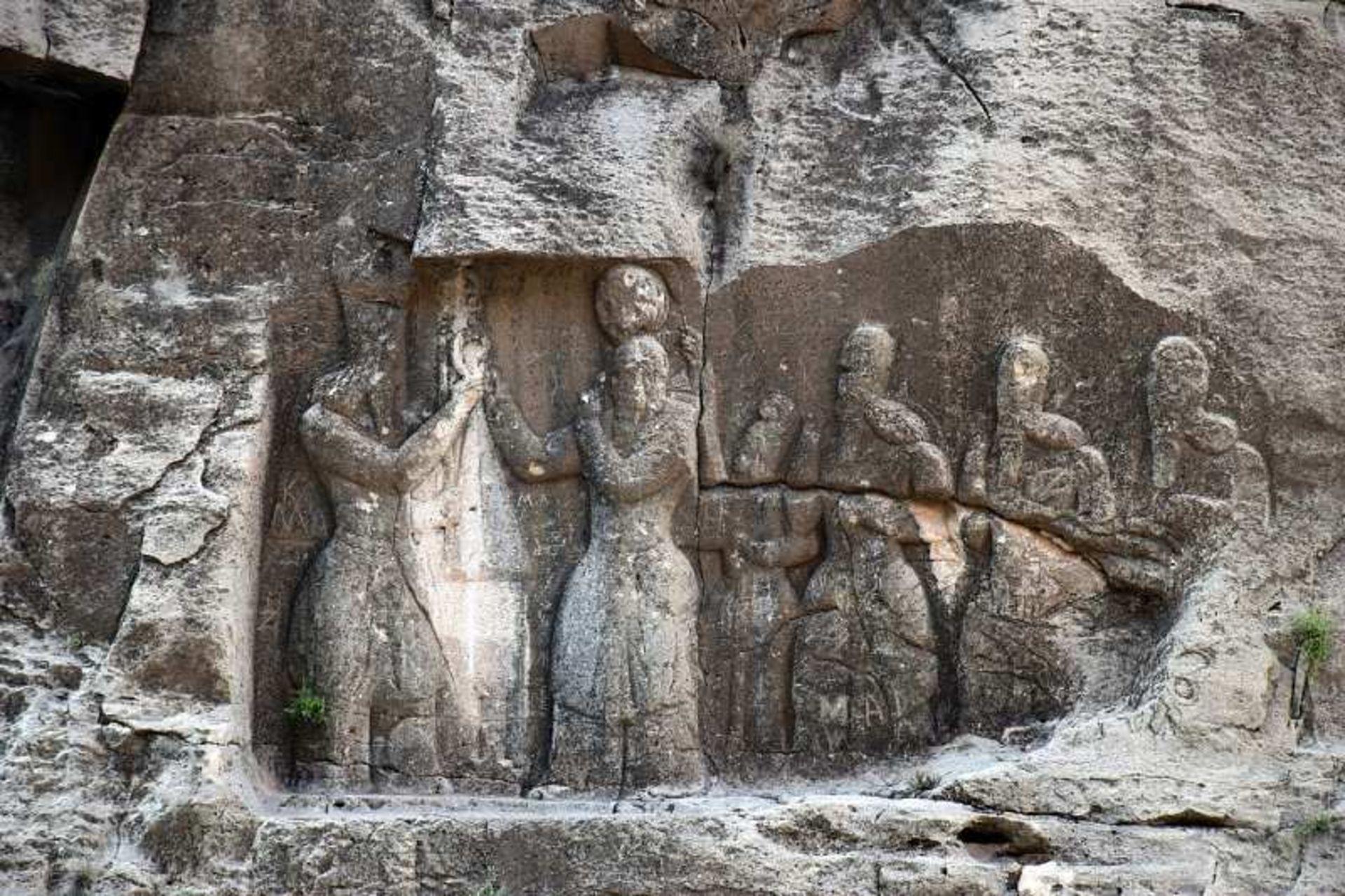نقش برجسته اردشیر فیروزآباد