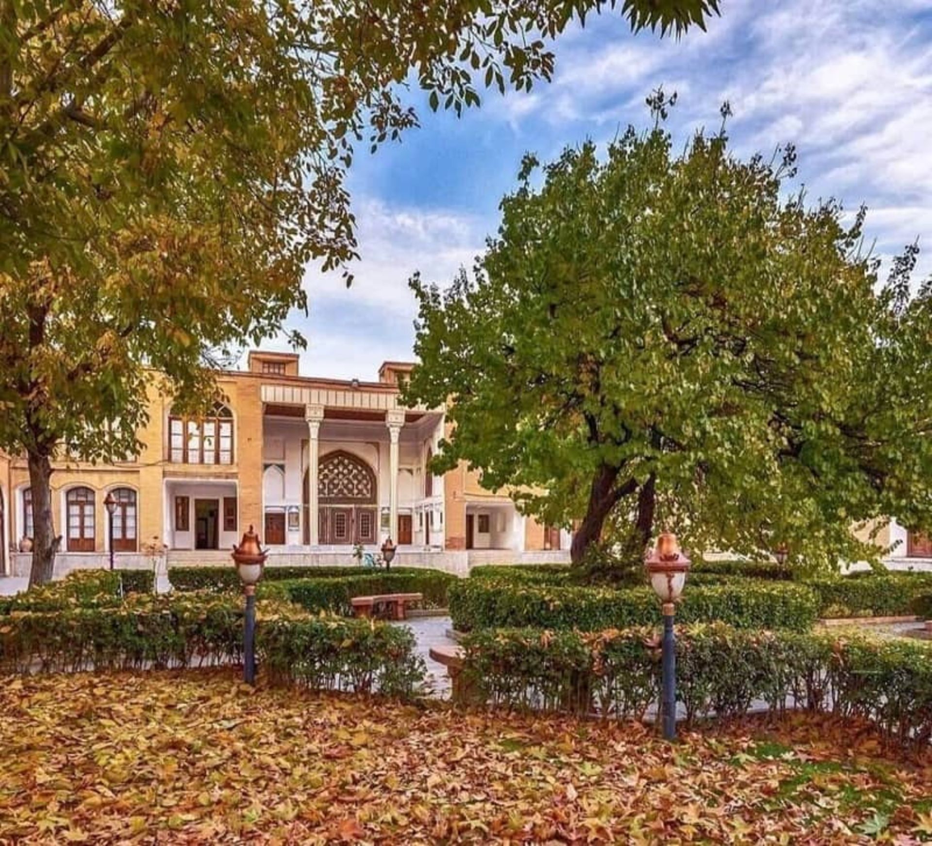 شرایط بازدید از عمارت آصف وزیری