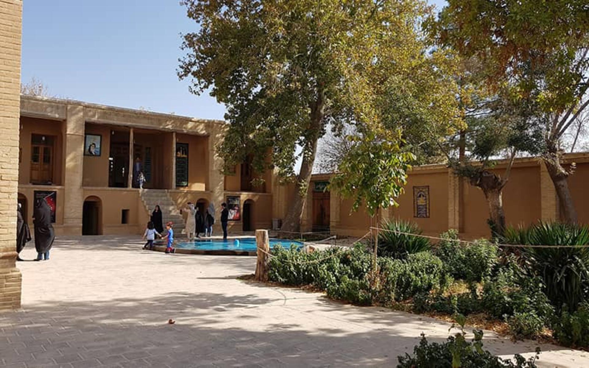 بیت امام خمینی