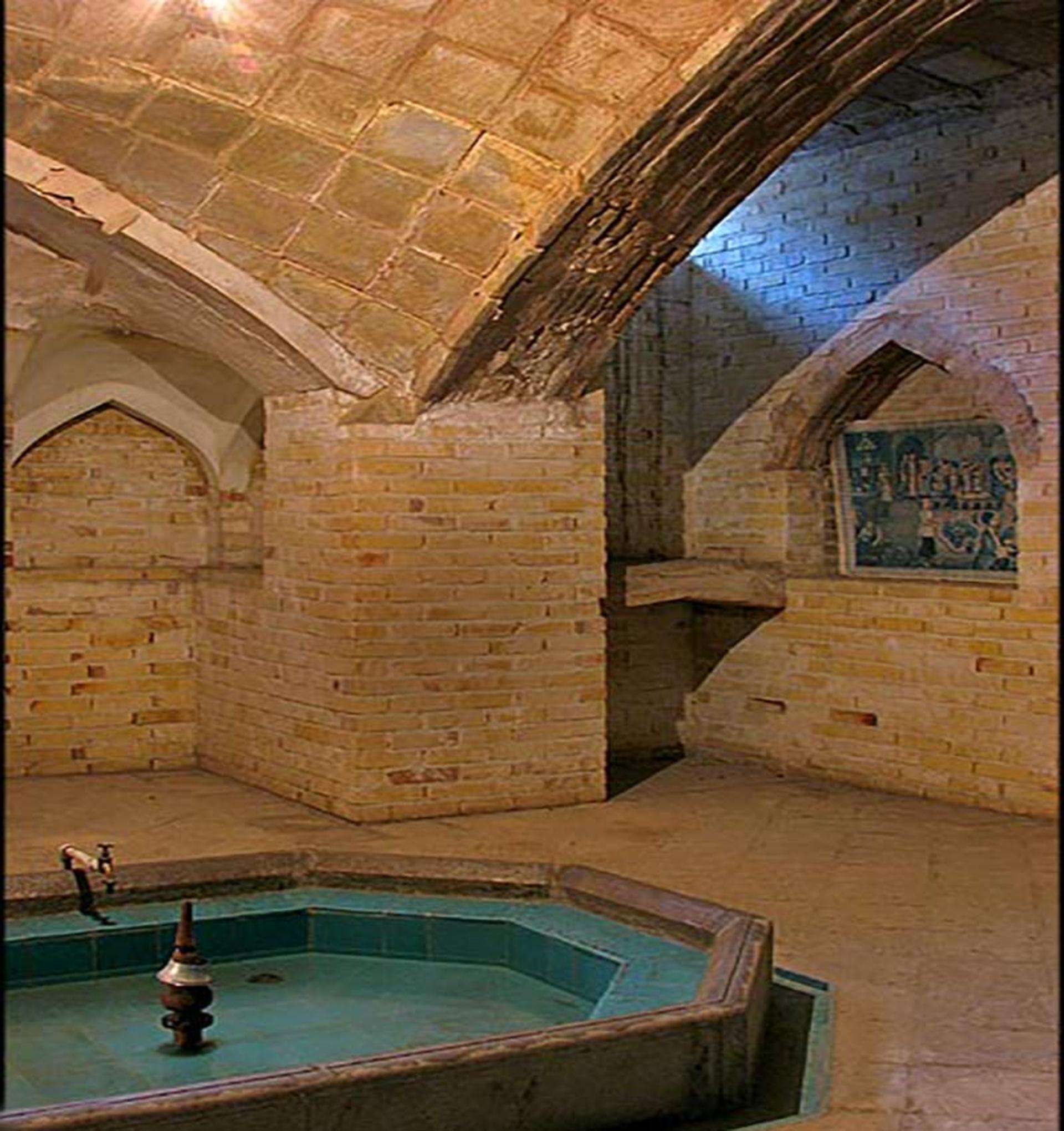 زیرزمین خانه شیخ بهایی 