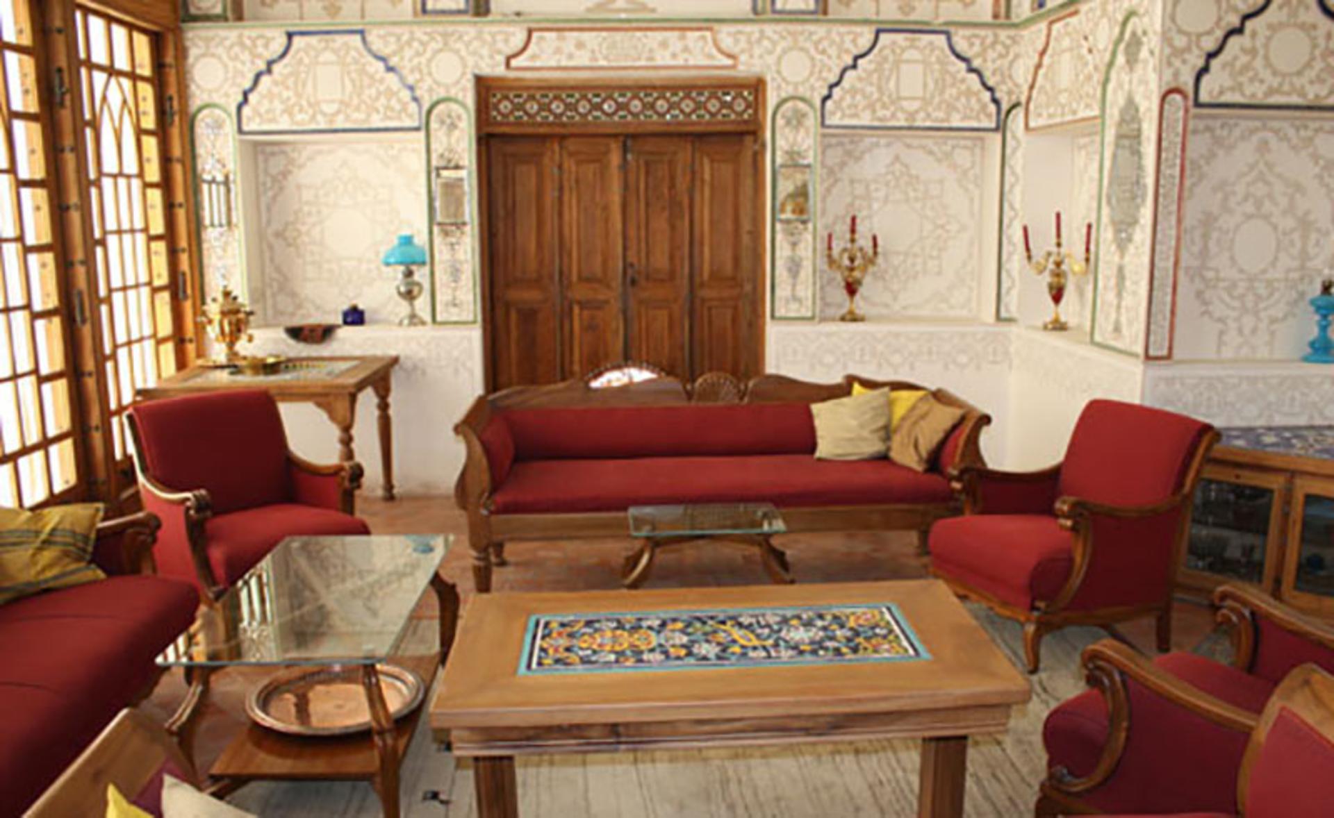 تالار خانه شیخ بهایی 