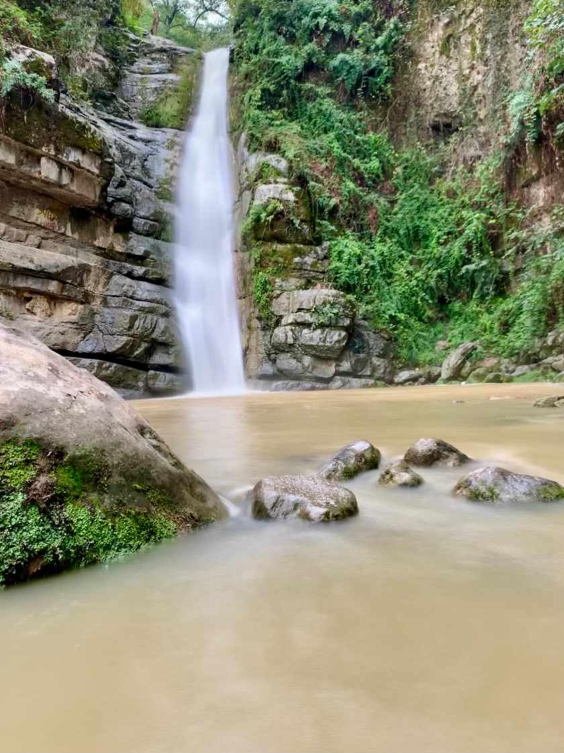 آبشارهای جنگل لوه