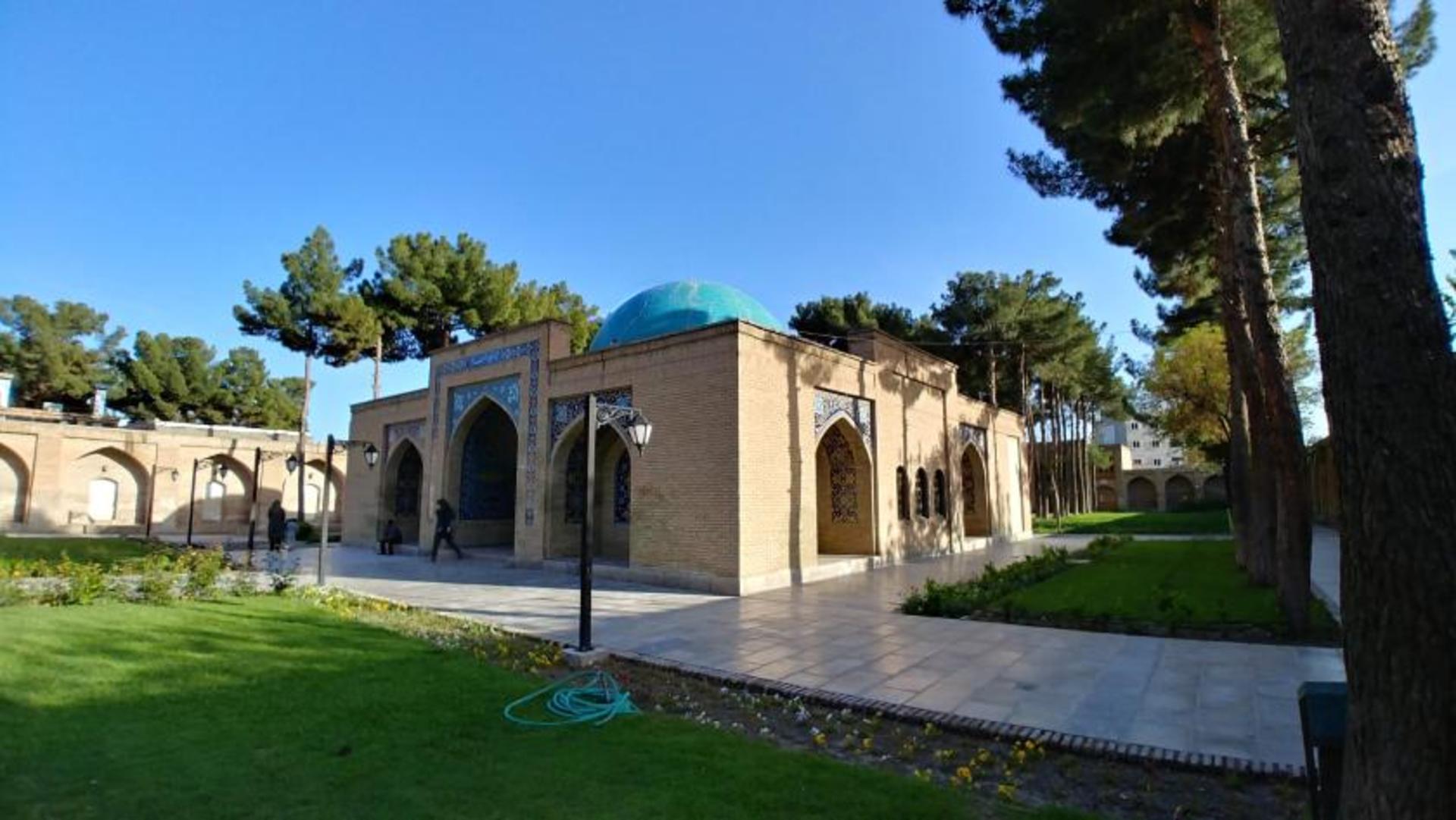 مجموعه آرامگاه حاج ملاهادی سبزواری