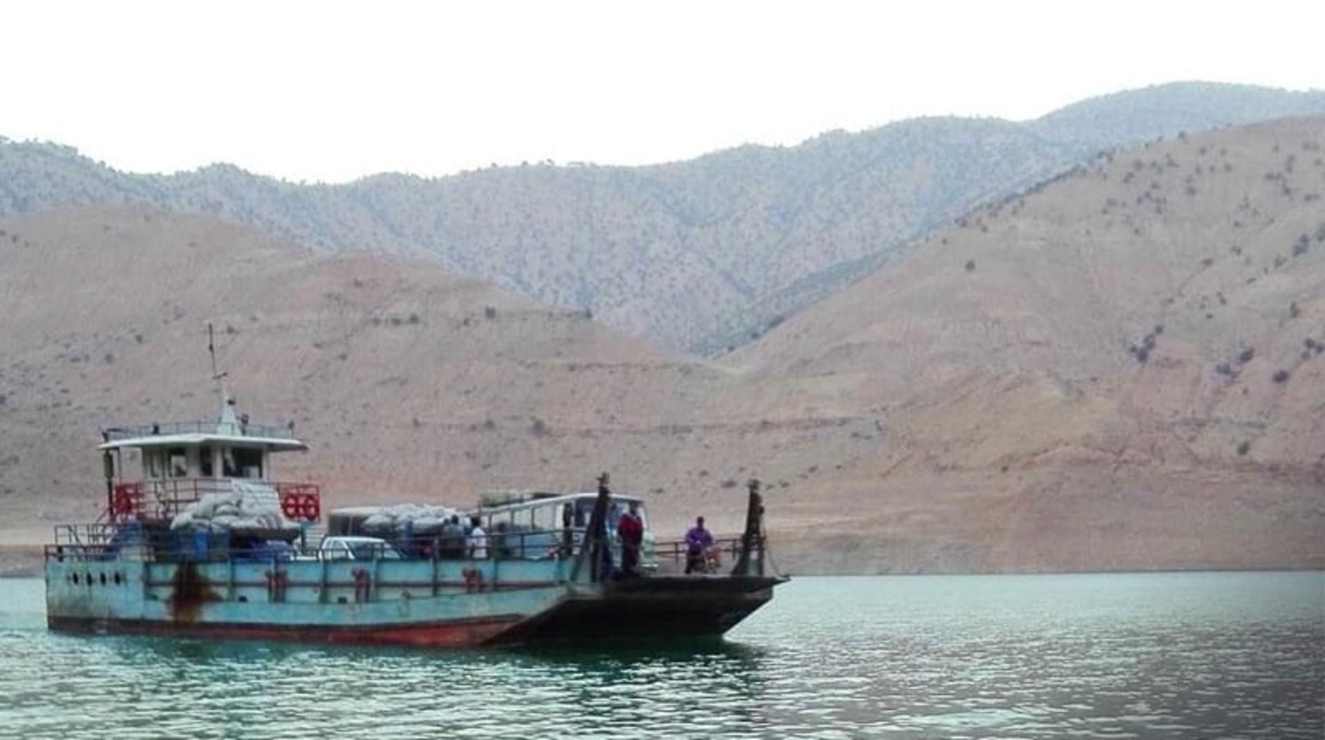مسیر دسترسی آبشار شیوند