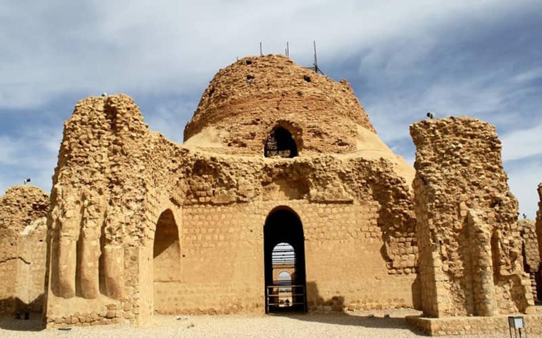 کاخ ساسانی سروستان