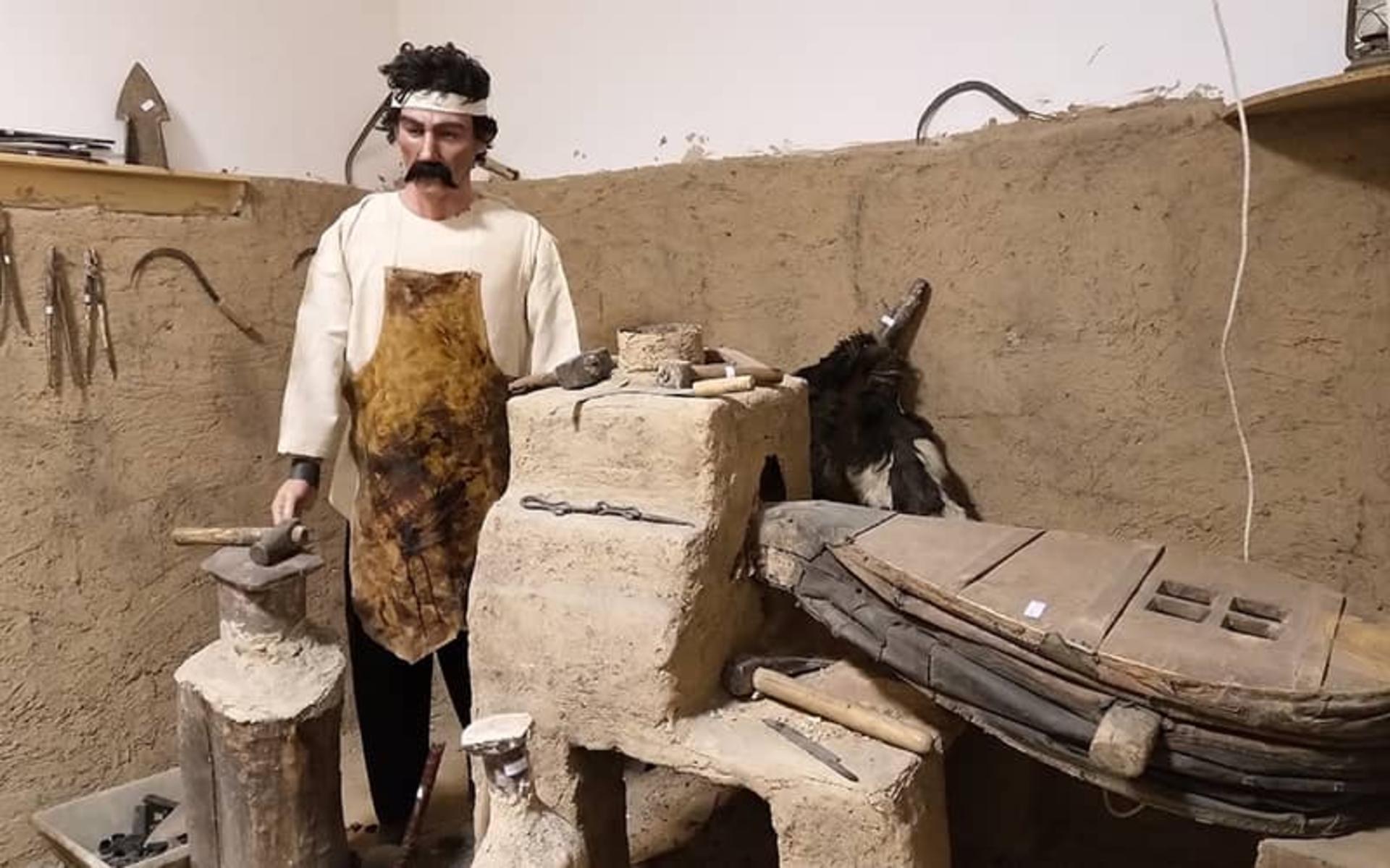 عمارت سردار مفخم بجنورد