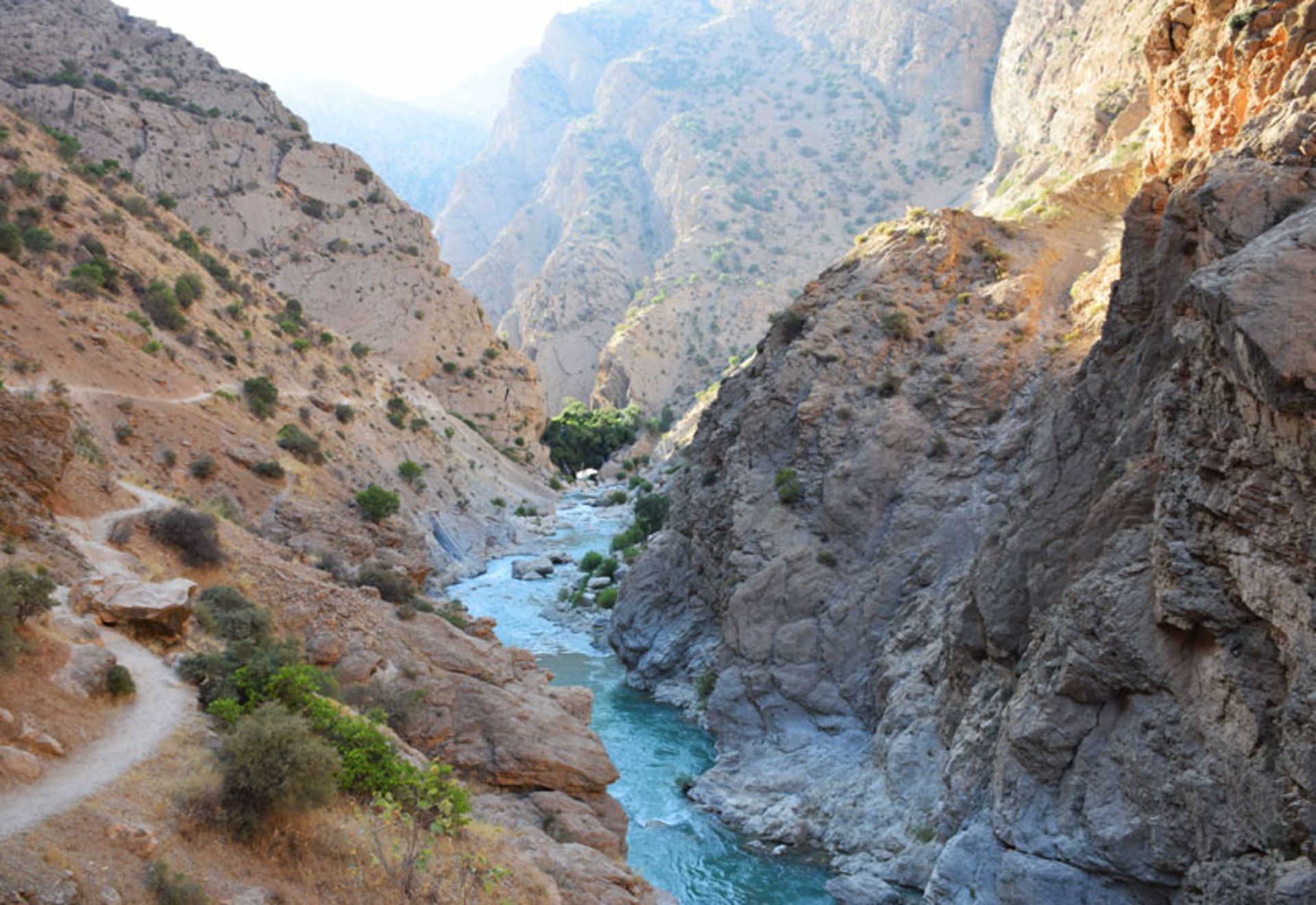 مسیر رود ماربر و آبشار آب ملخ