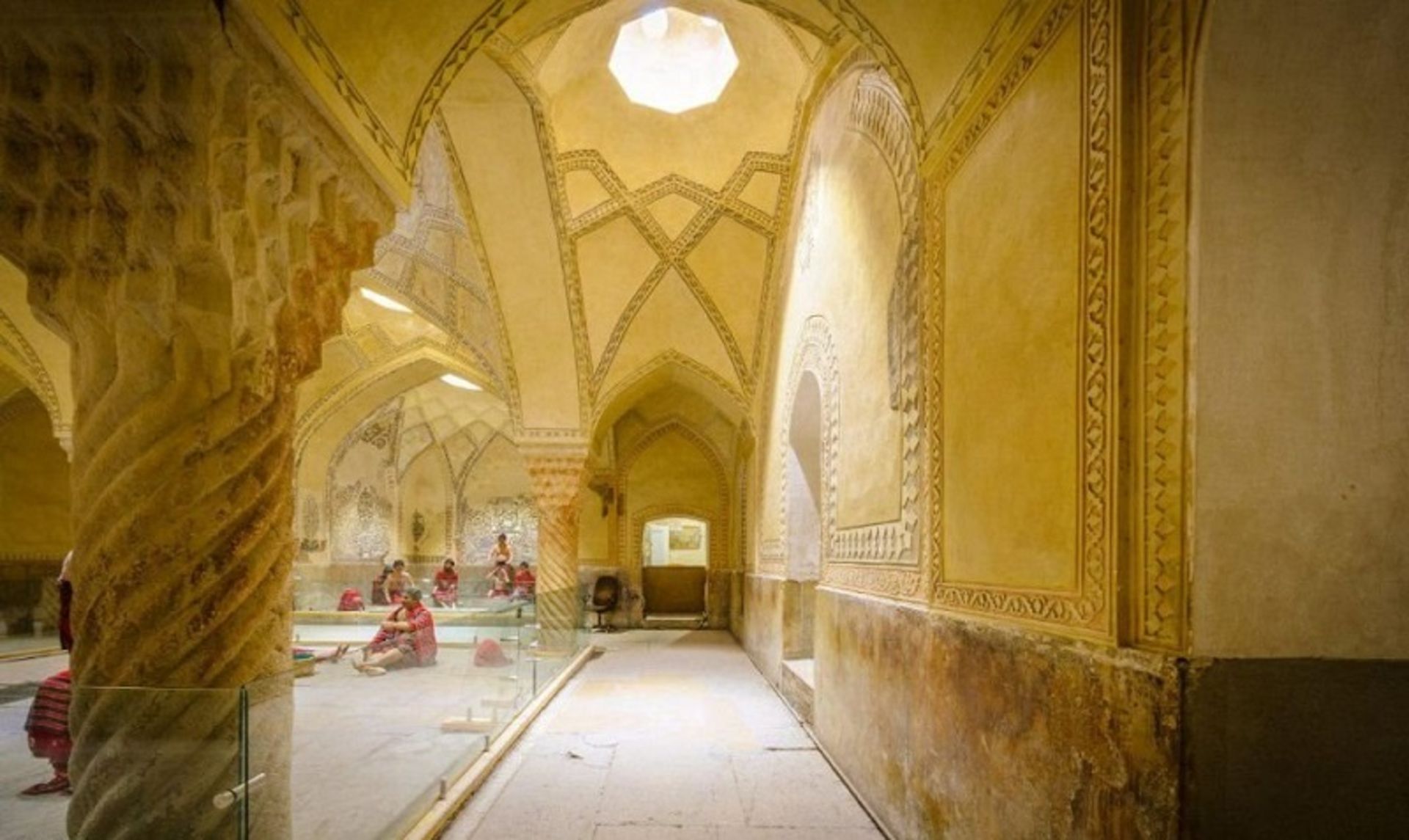 گرمخانه حمام وکیل شیراز
