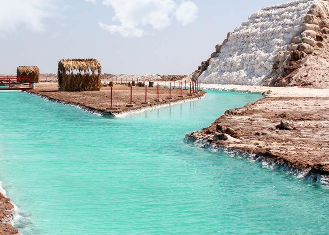 آبشار نمکی و دهکده گردشگری پتاس