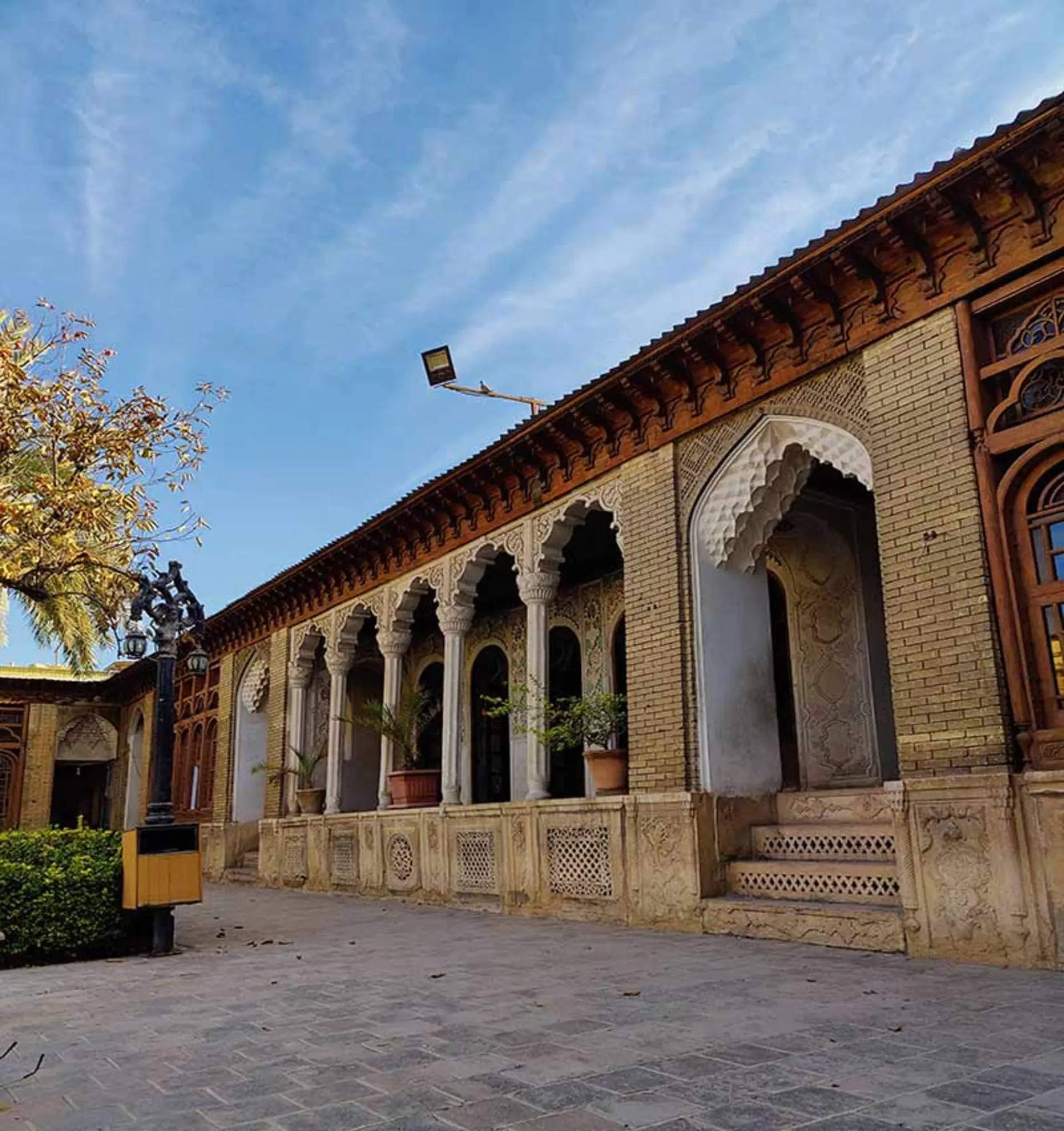 جزییات معماری عمارت زینت الملک 