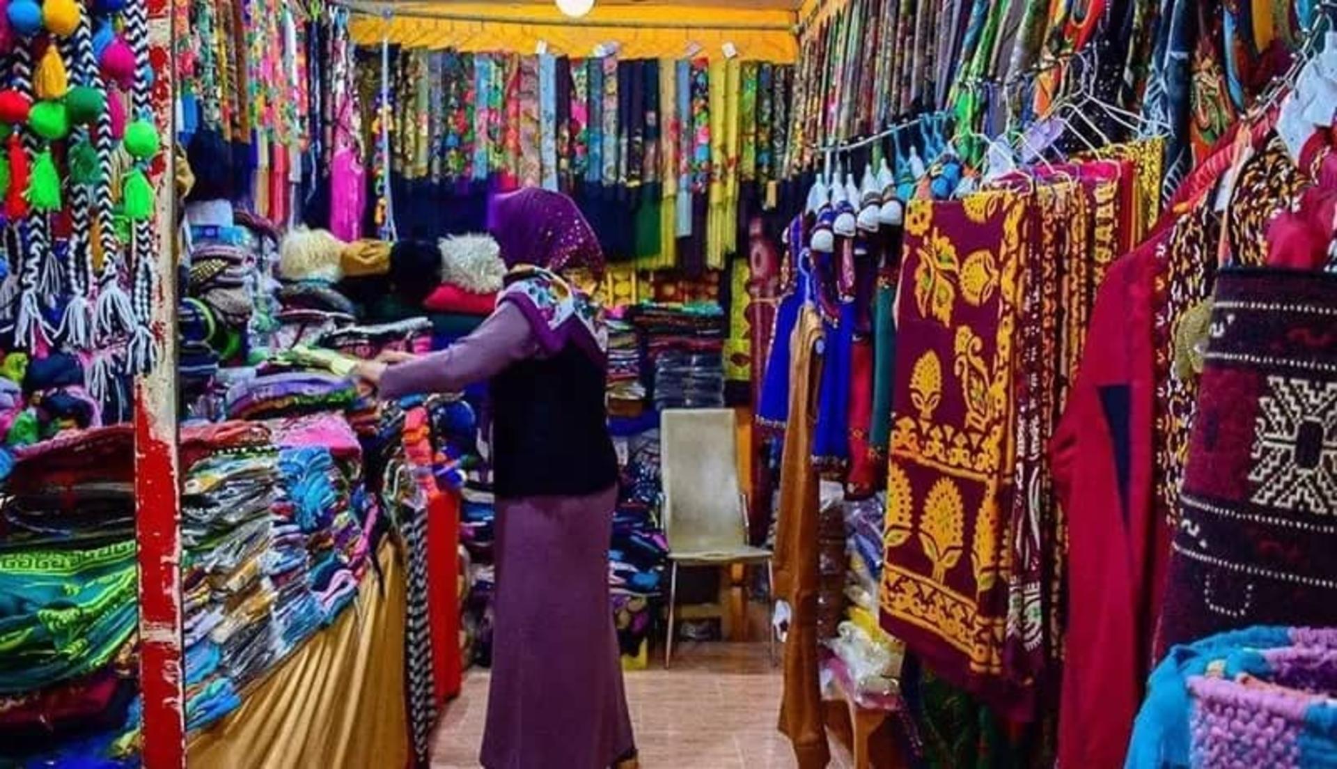 بازار ترکمن‌ها در ساری