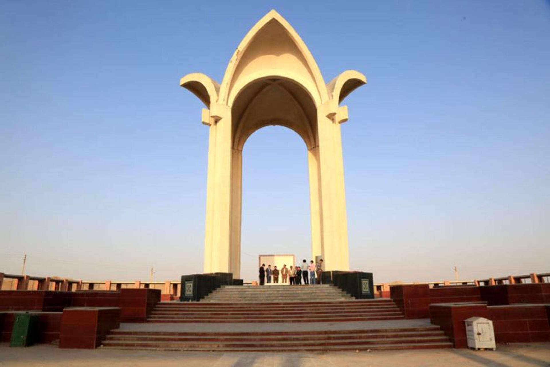 یادبود آرامگاه مختومقلی فراغی