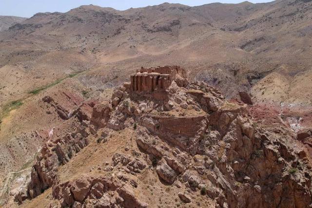 قیز قلعه ساوه