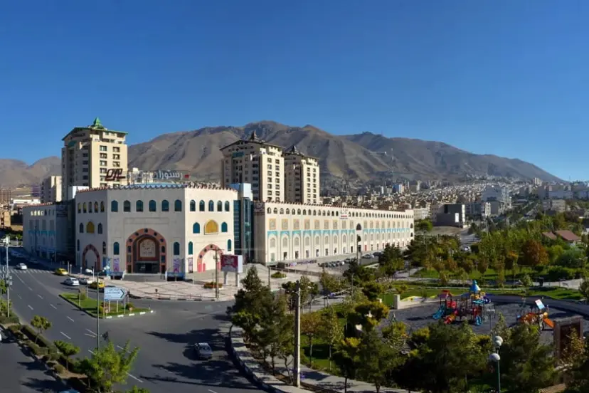 مرکز خرید مهستان کرج