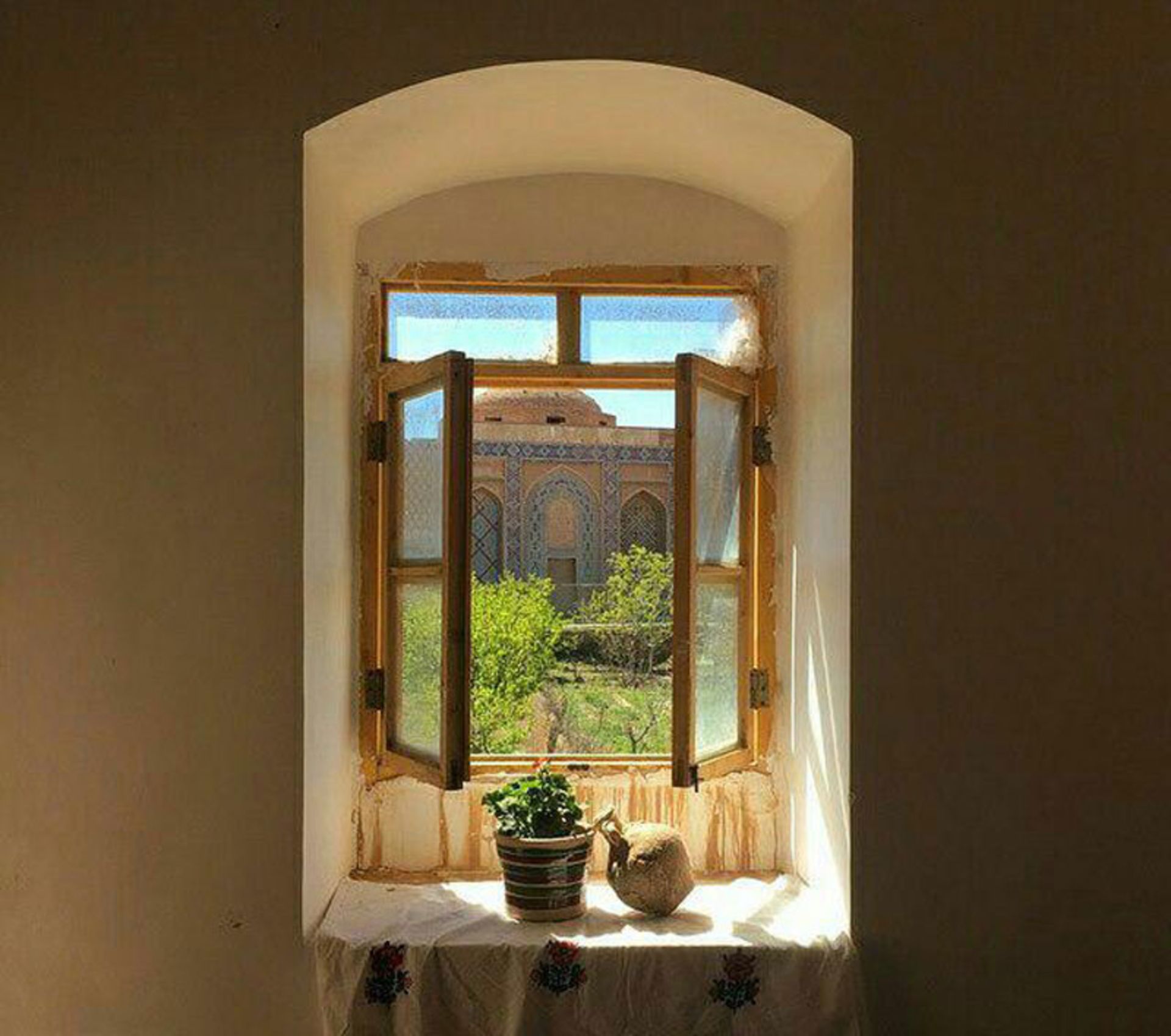 اقامتگاه بوم گردی غیاثیه 