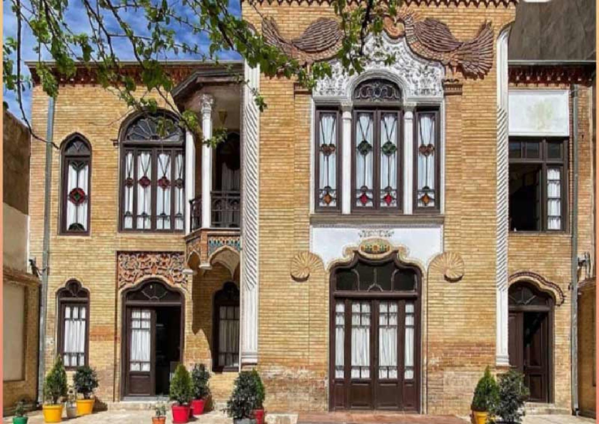 معماری نمای خانه تیمورتاش