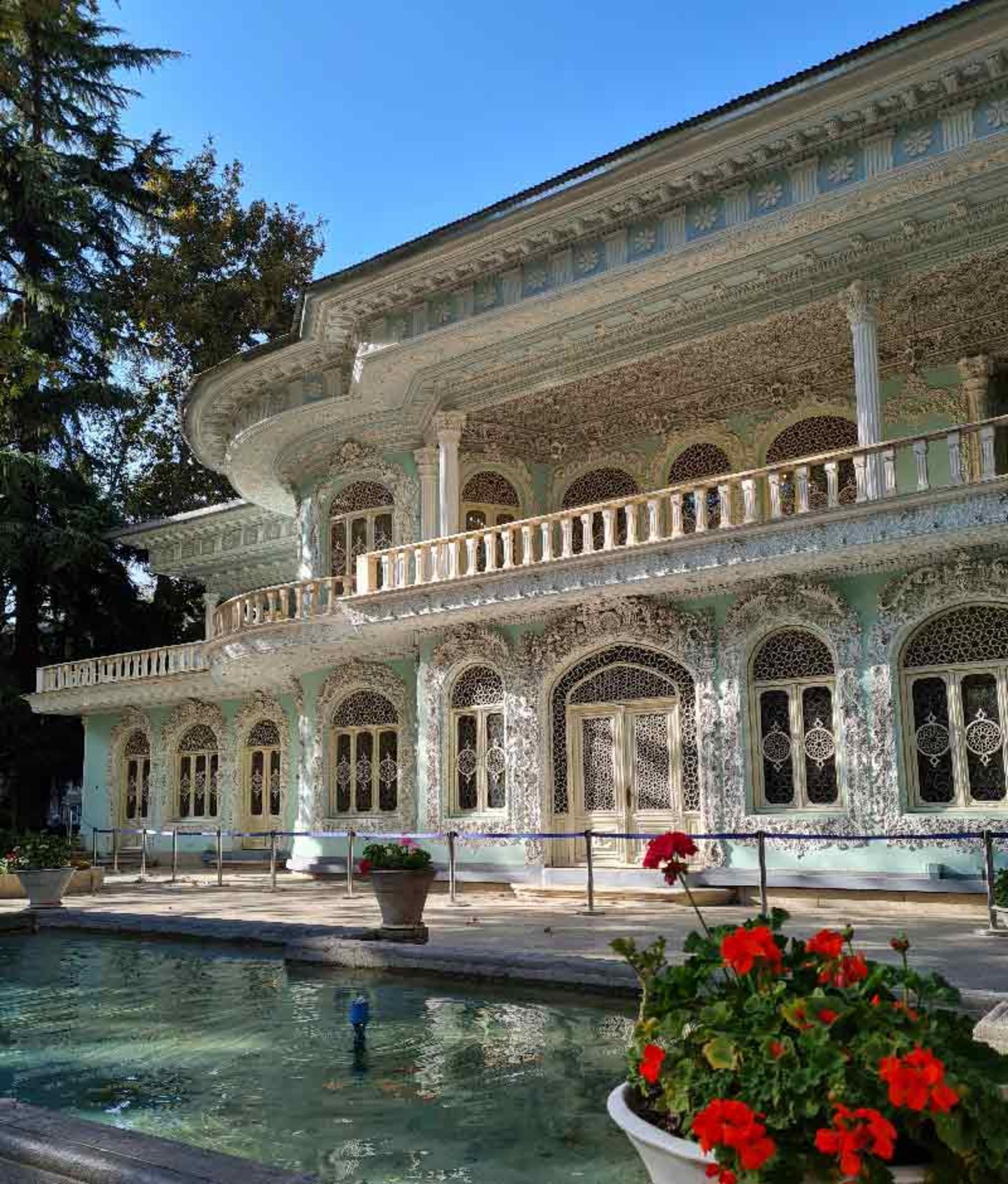 نمای ساختمان حسین خداداد 