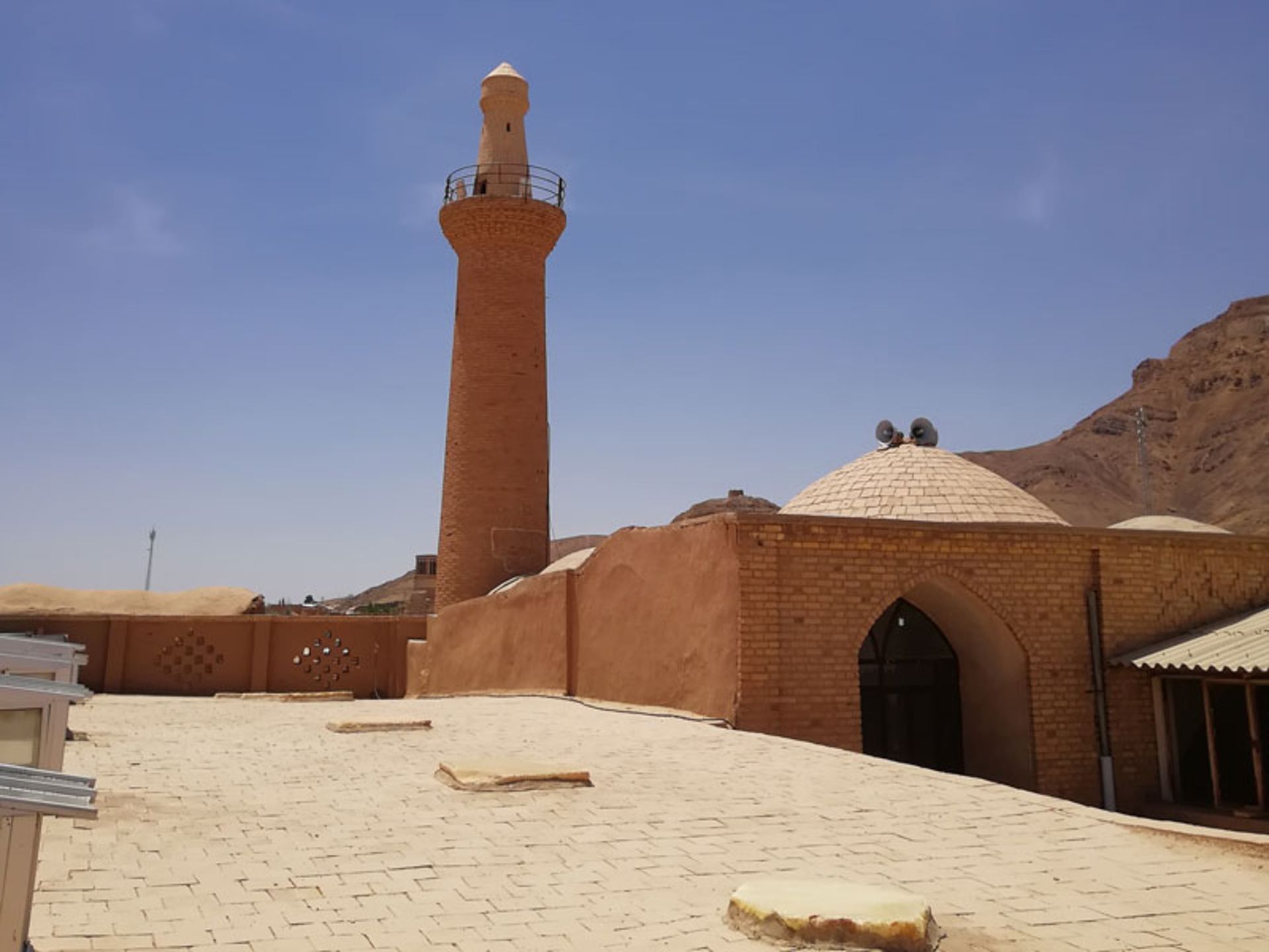 مناره مسجد جامع ندوشن