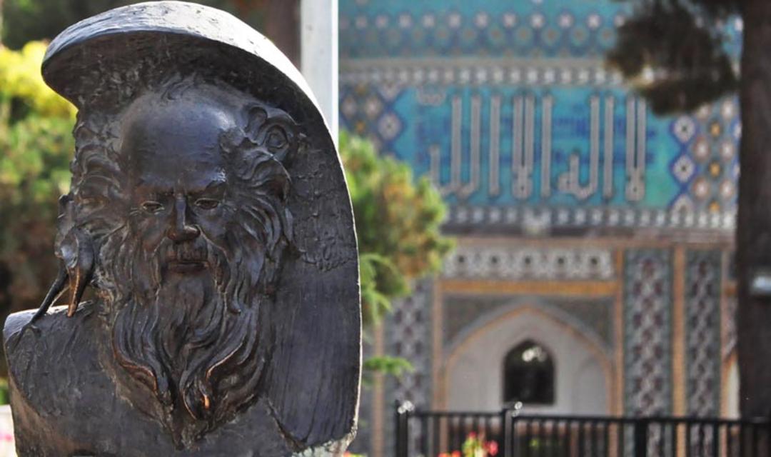 سردیس عطار نیشابوری