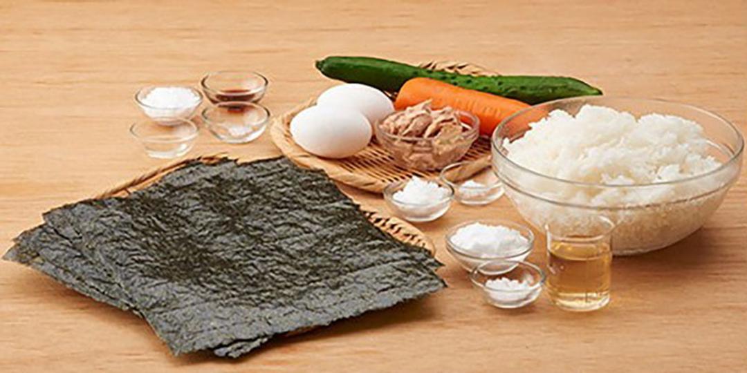 مواد لازم برای تهیه سوشی
