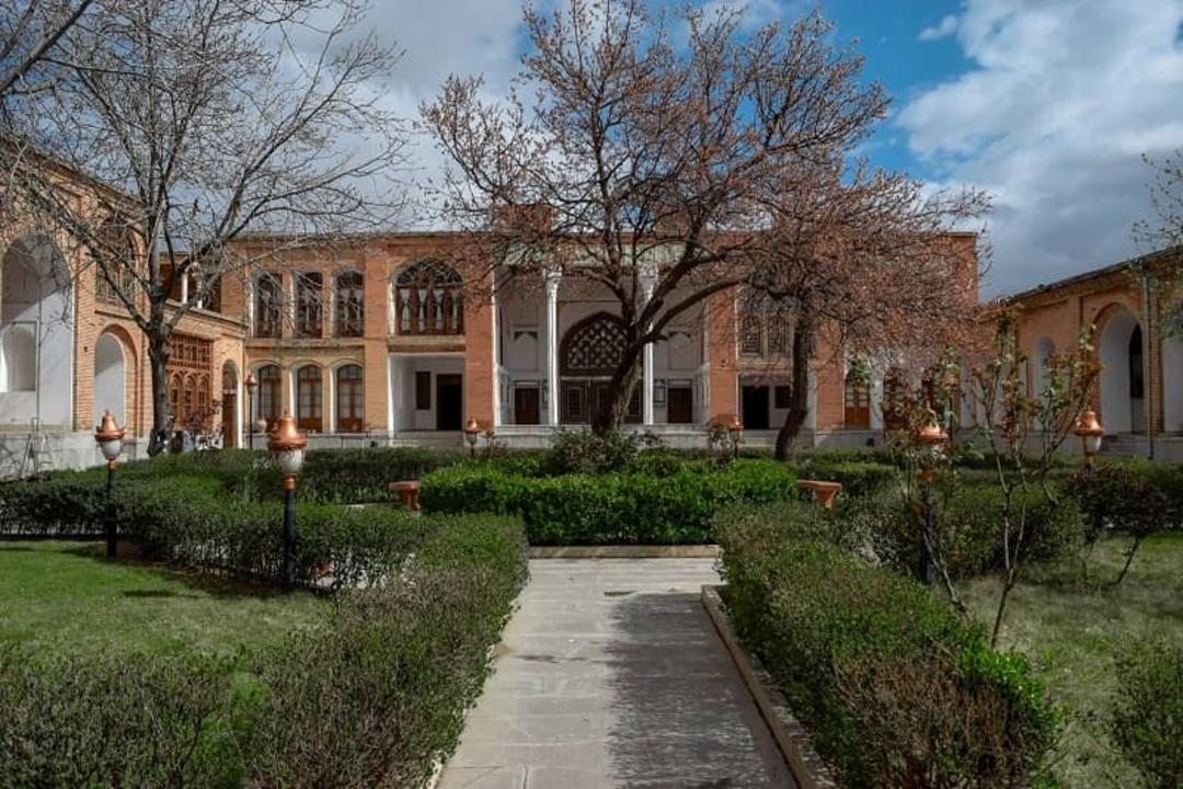 عمارت آصف وزیری سنندج
