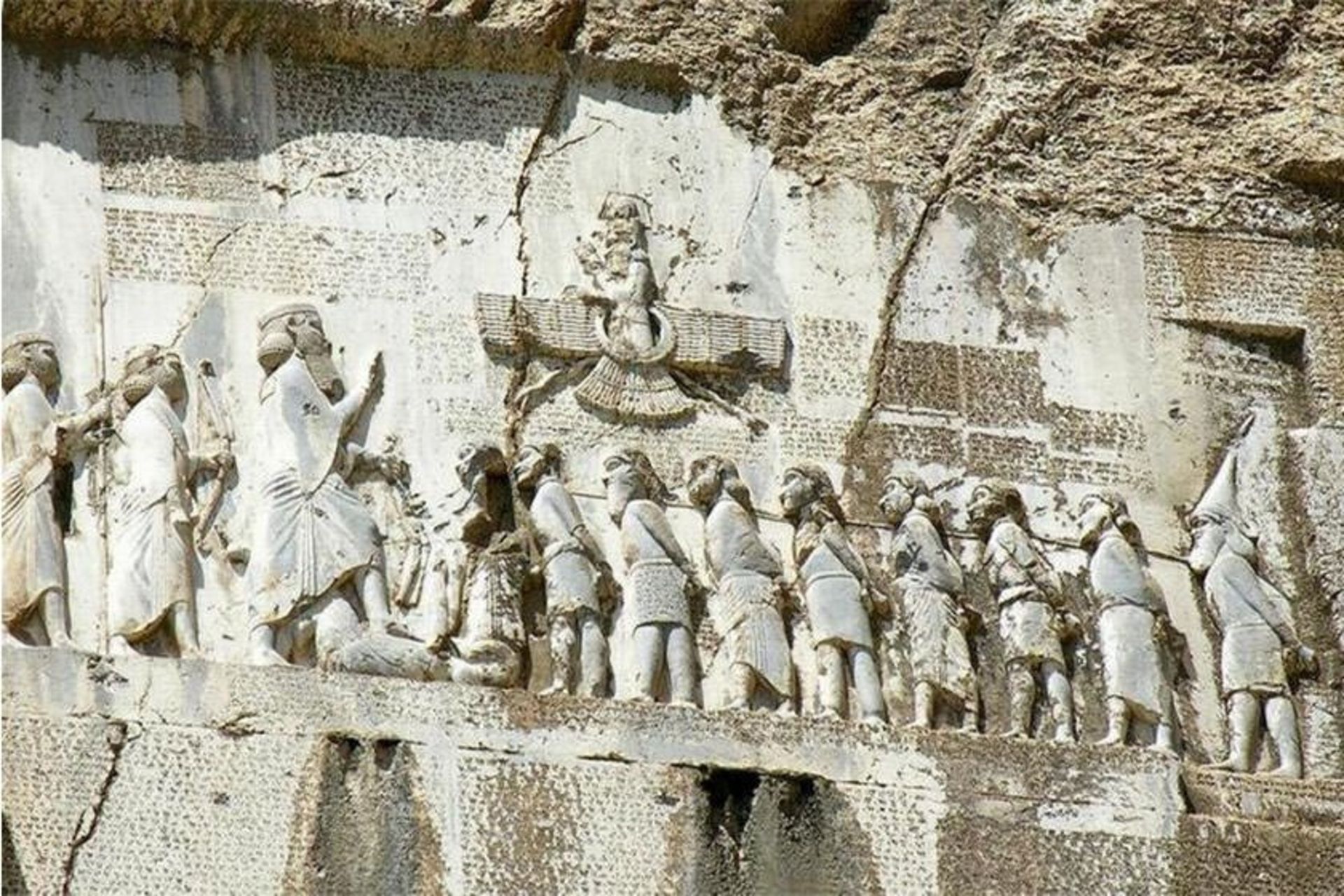 بیستون