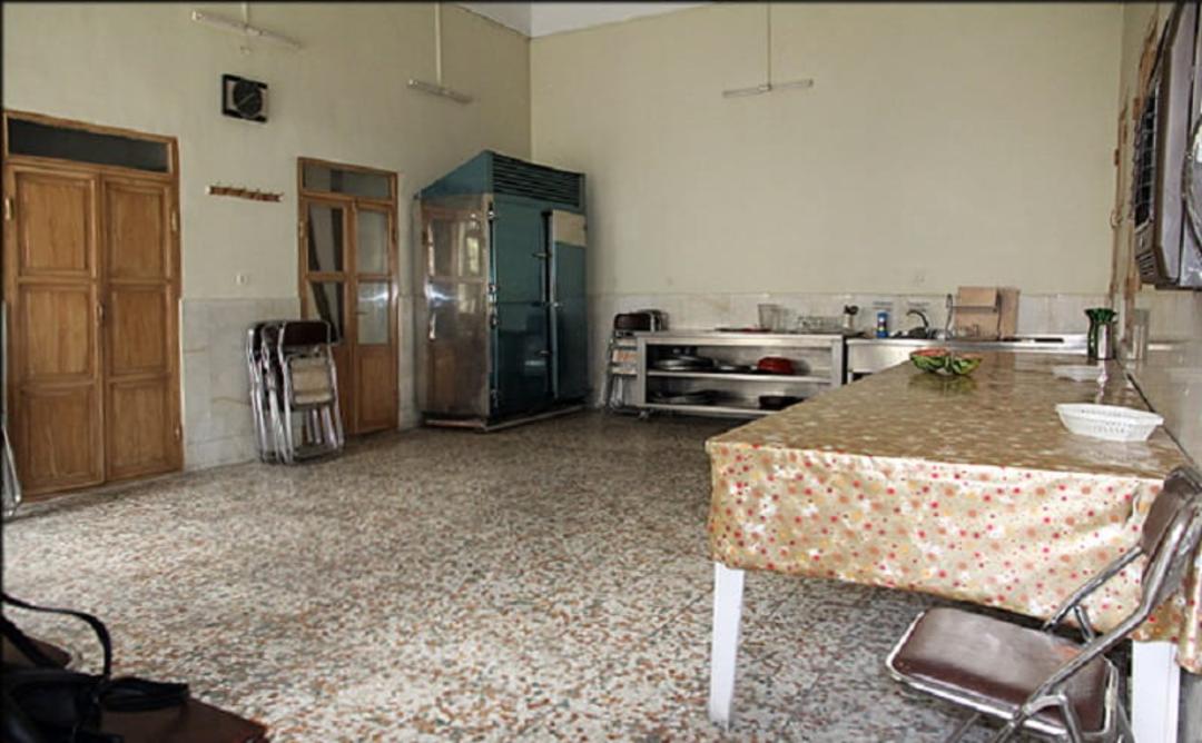 اتاق یشت خوانی