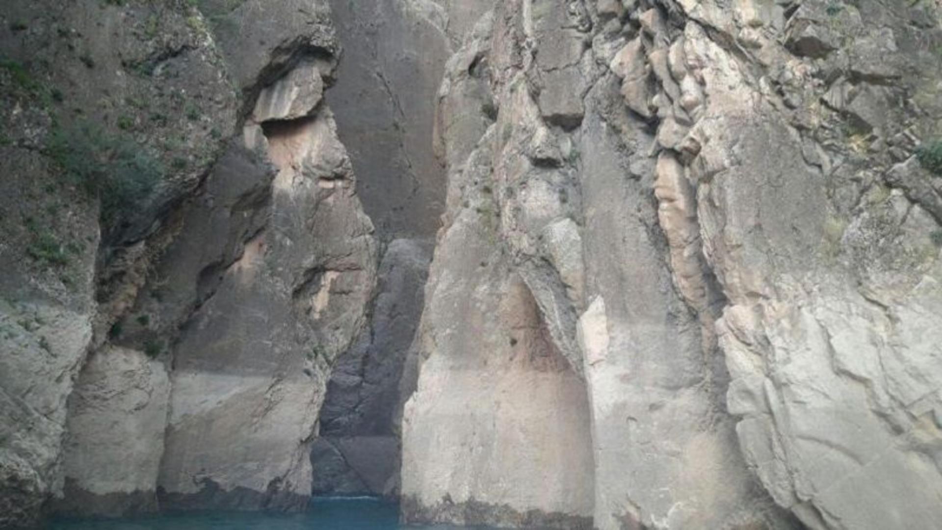 تنگه قاسمی شیوند