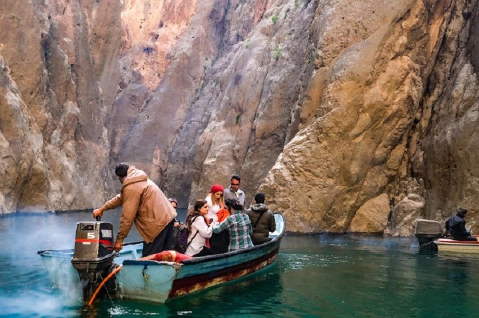 تنگه قاسمی شیوند