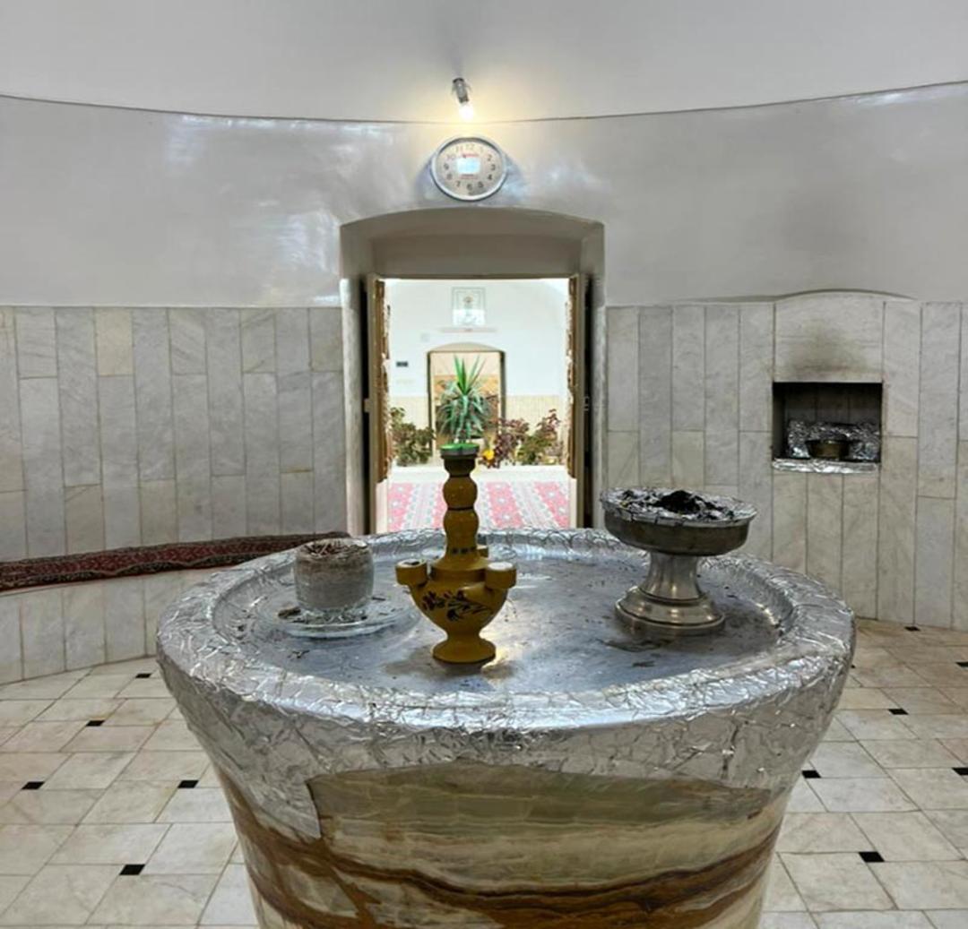 زیارتگاه پیر نارکی یزد