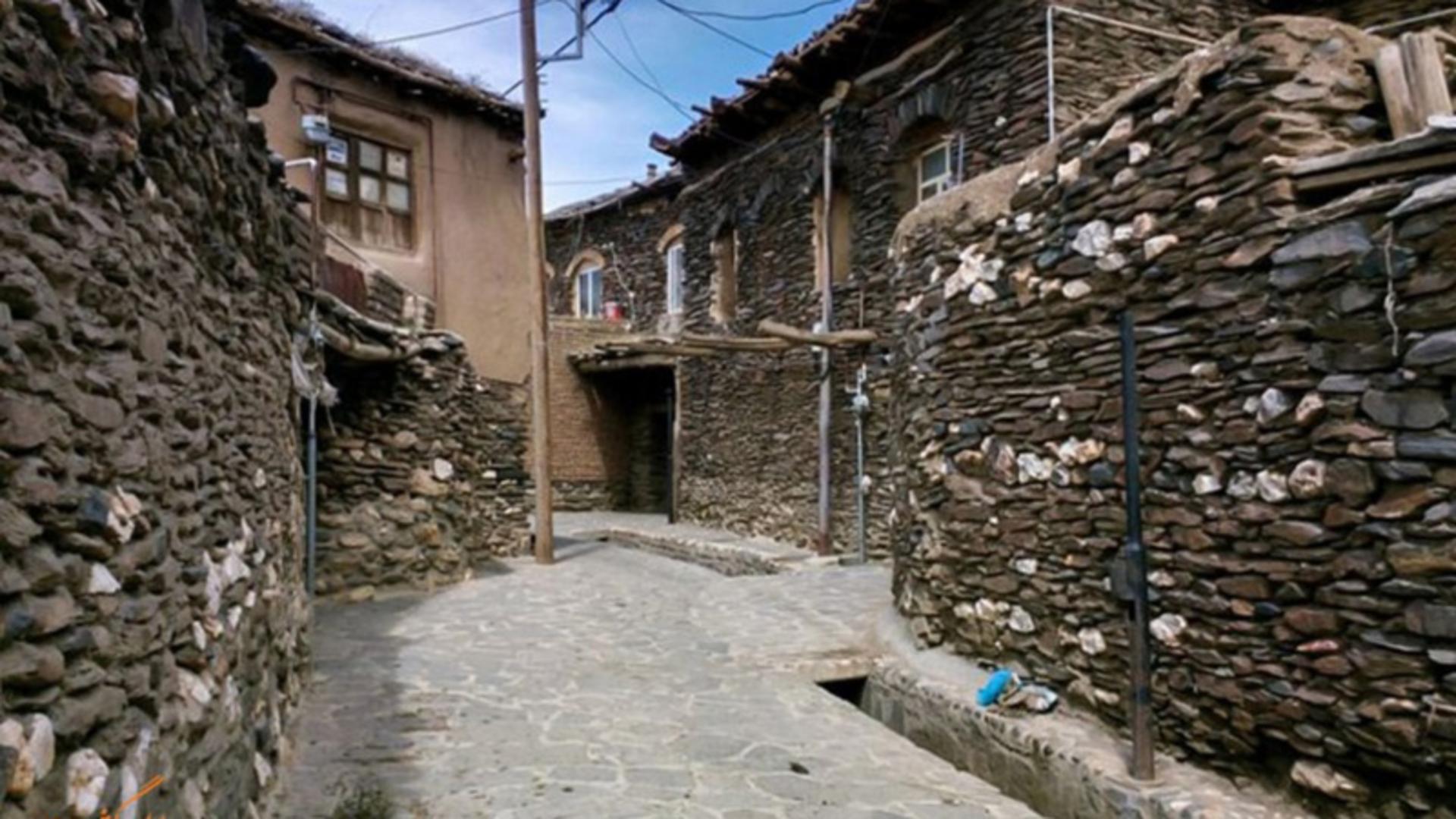 خانه روستایی در ورکانه