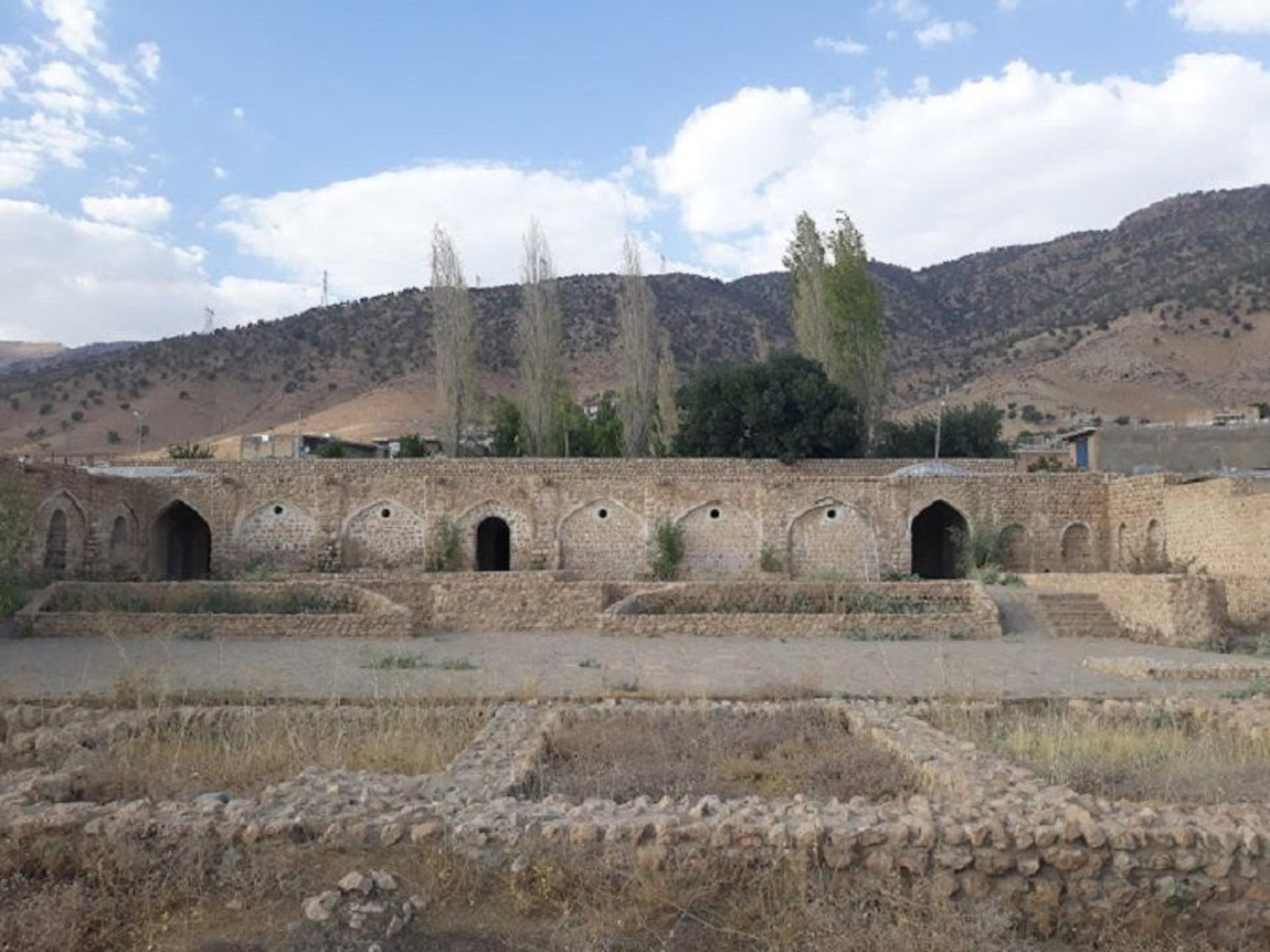 کاروانسرای دهذر