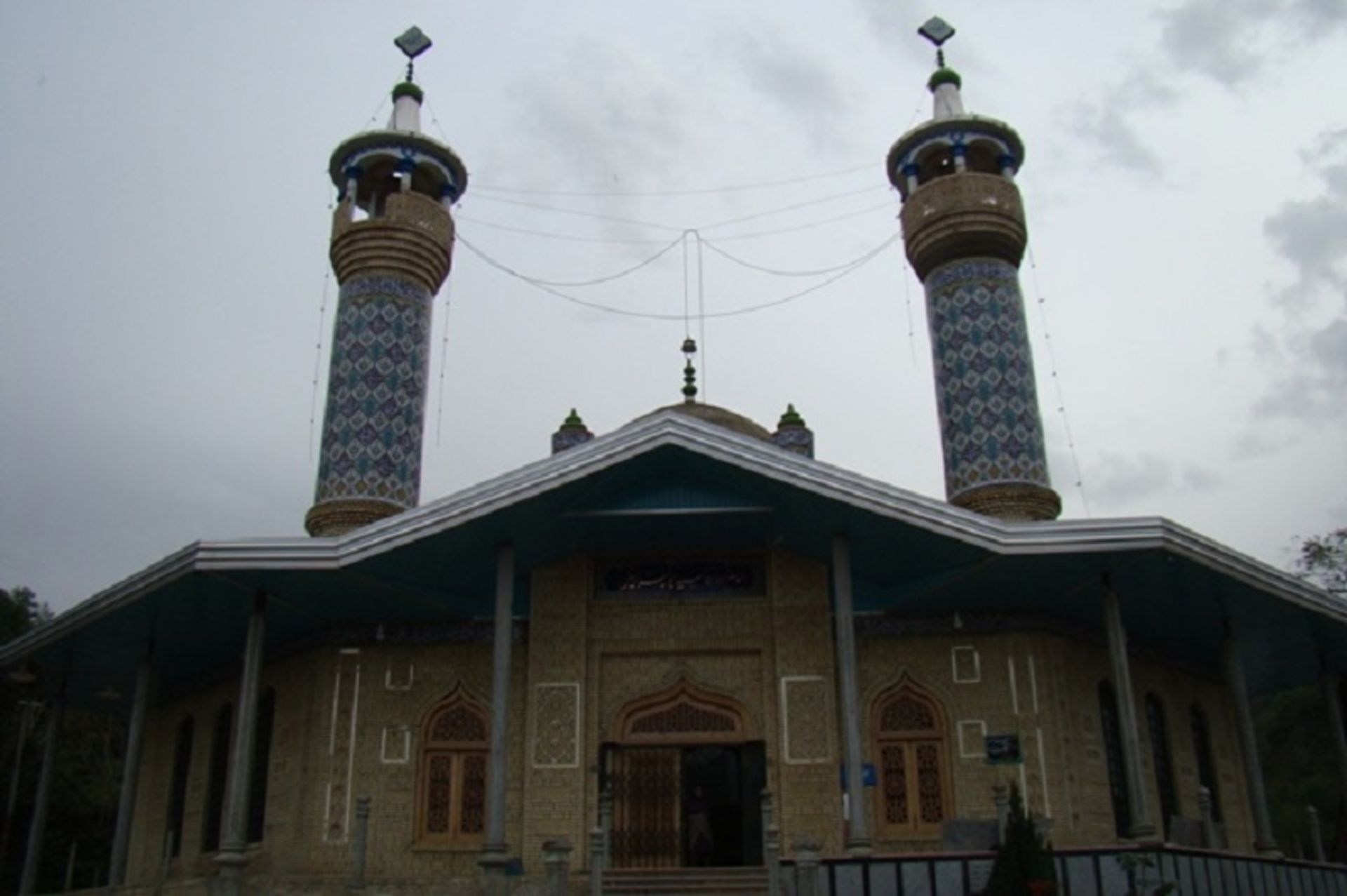 بقعه روستای میانده