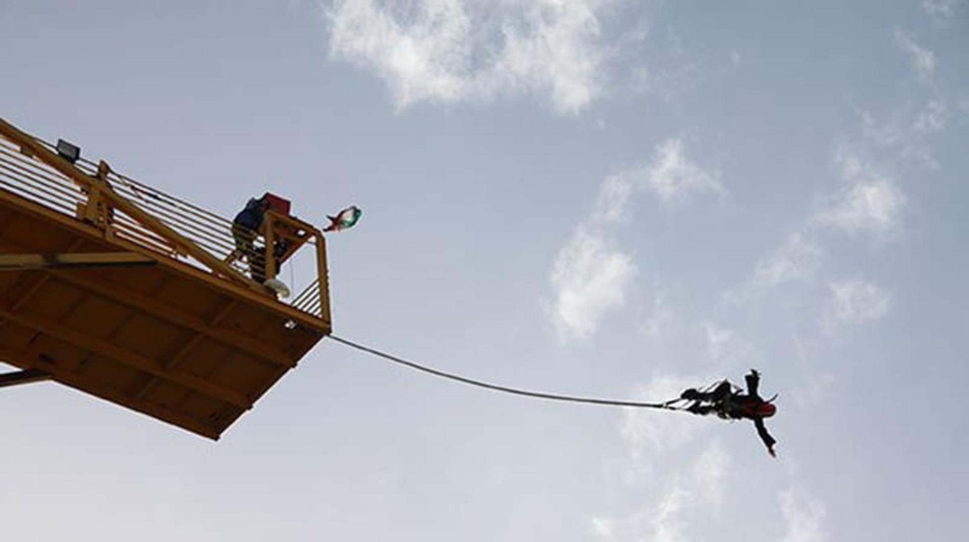بانجی جامپینگ در مجموعه توچال تهران