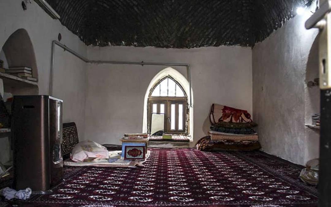 مدرسه و مسجد کریم ایشان 