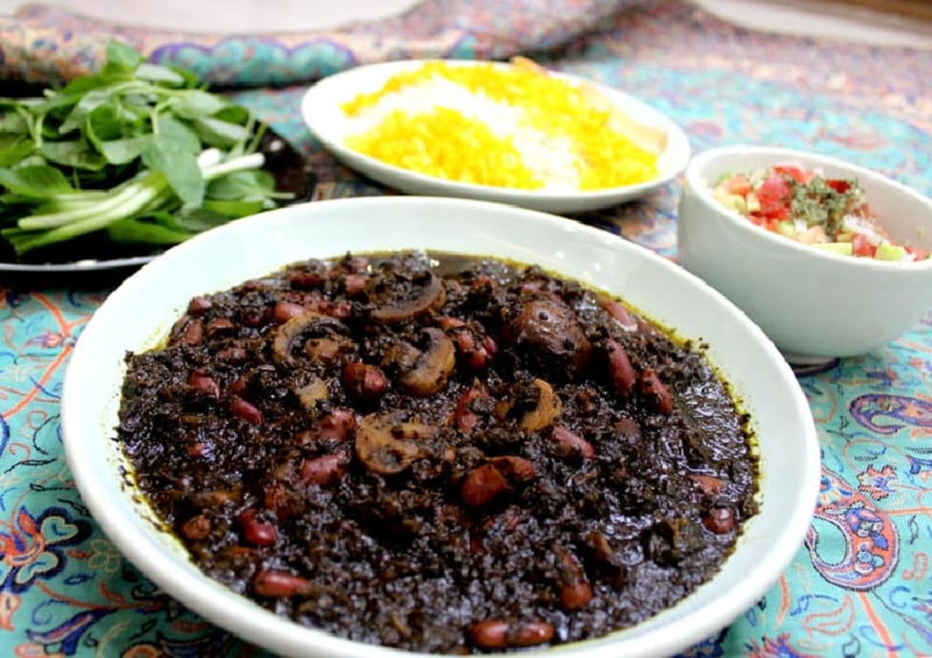 قرمه سبزی گیاهی