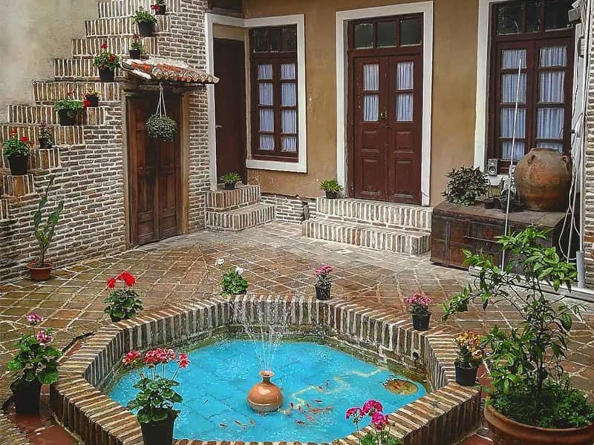 خانه تقوی‌ها