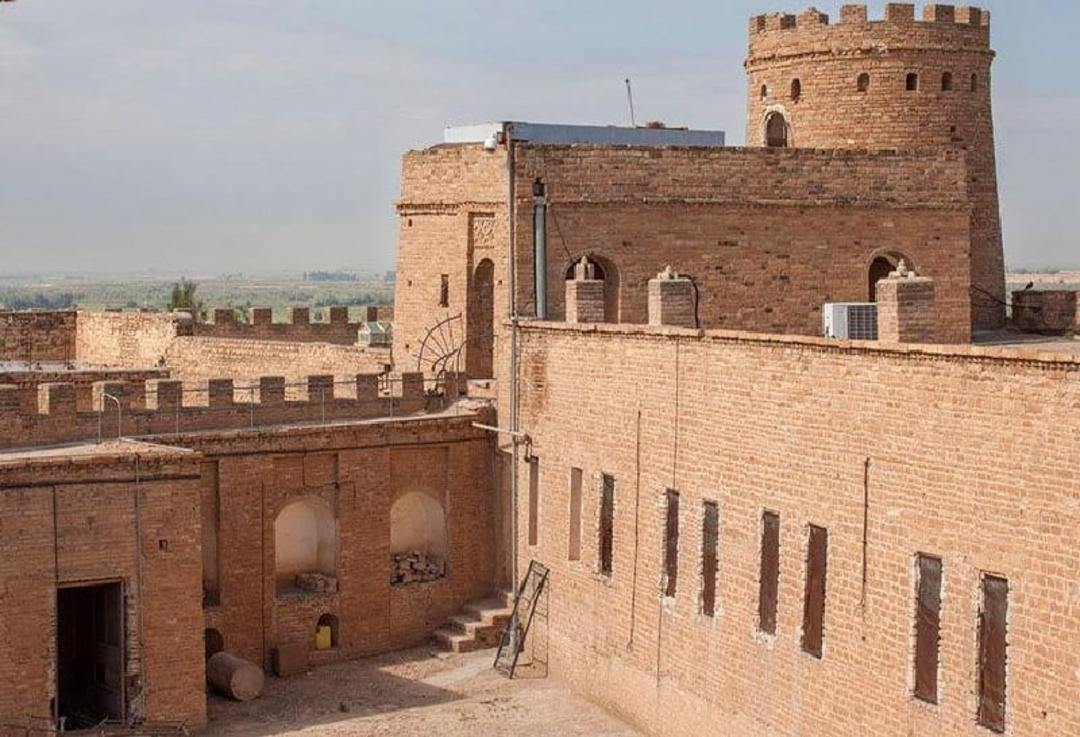 نمای قلعه شوش