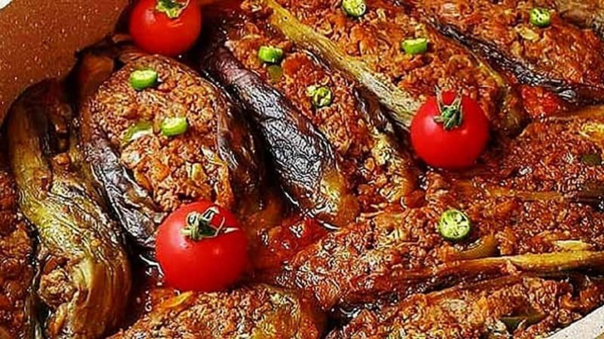 بادمجان شکم پر