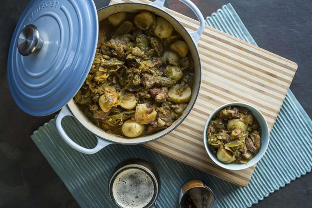 Waterblommetjiebredie، خوراکی از آفریقای جنوبی