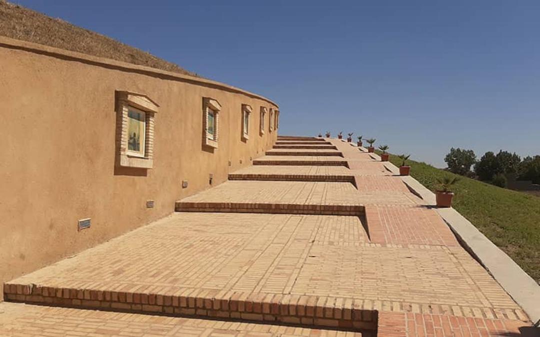 برج گنبد قابوس