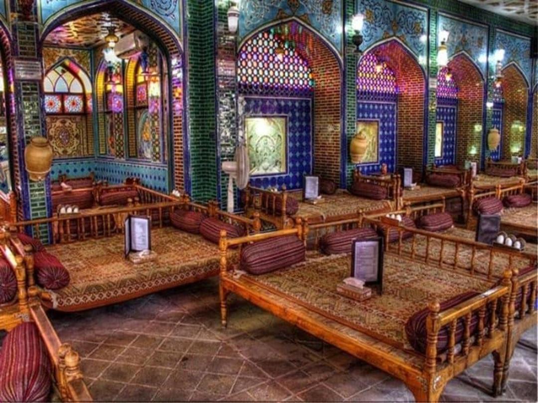 سفره خانه سنتی نقش جهان