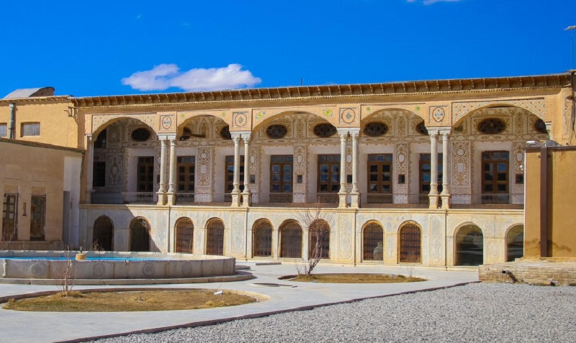 مسیر دسترسی به قلعه چالشتر