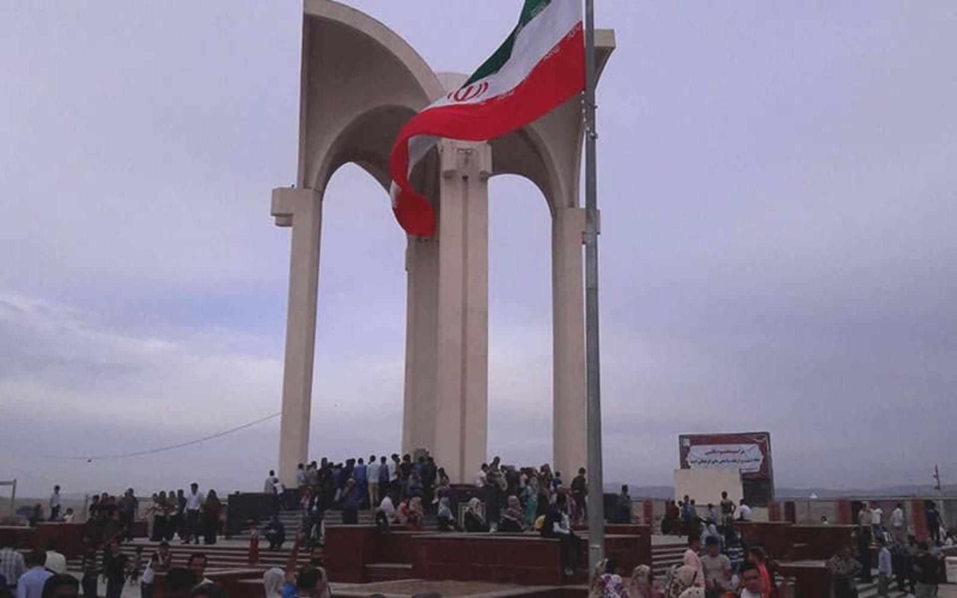 آرامگاه مختومقلی فراغی