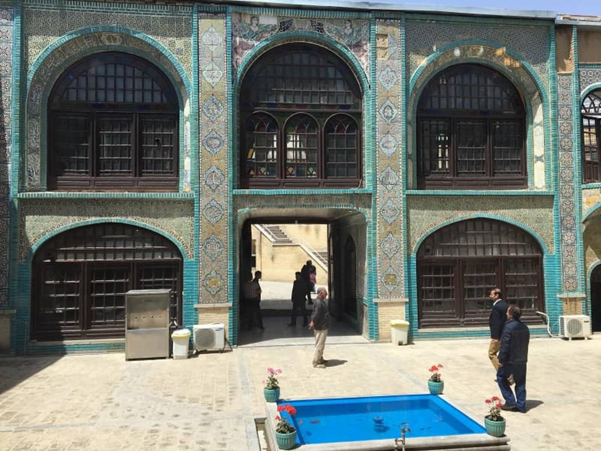 تکیه معاون الملک کرمانشاه