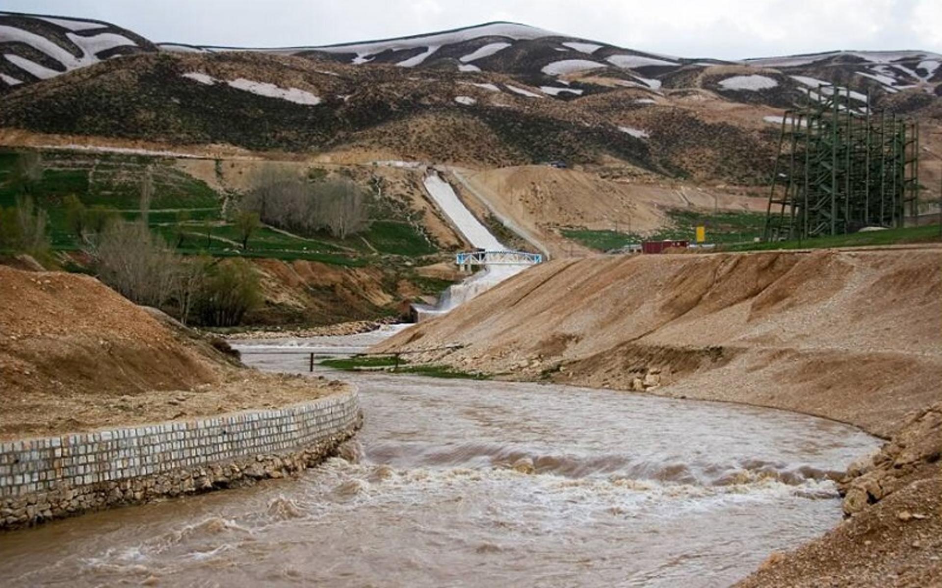 دیدنی های اطراف چشمه کوهرنگ
