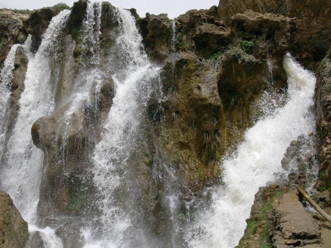 آبشار شیخ علی خان