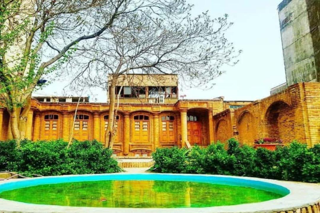 نمایی از خانه توکلی مشهد