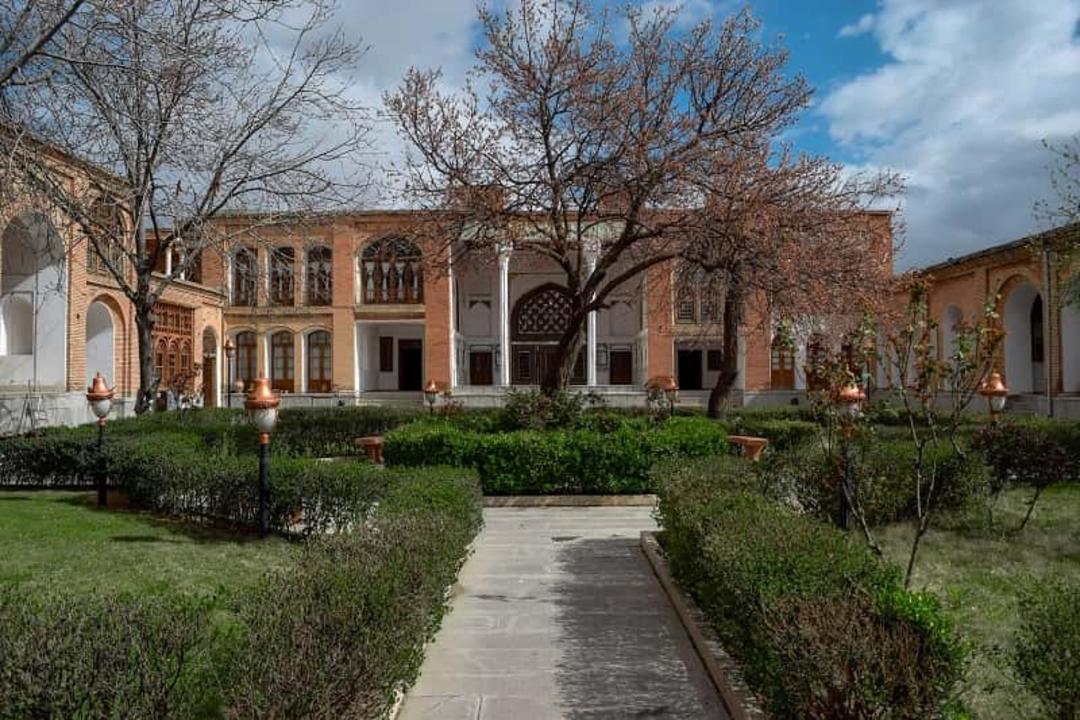عمارت آصف وزیری سنندج