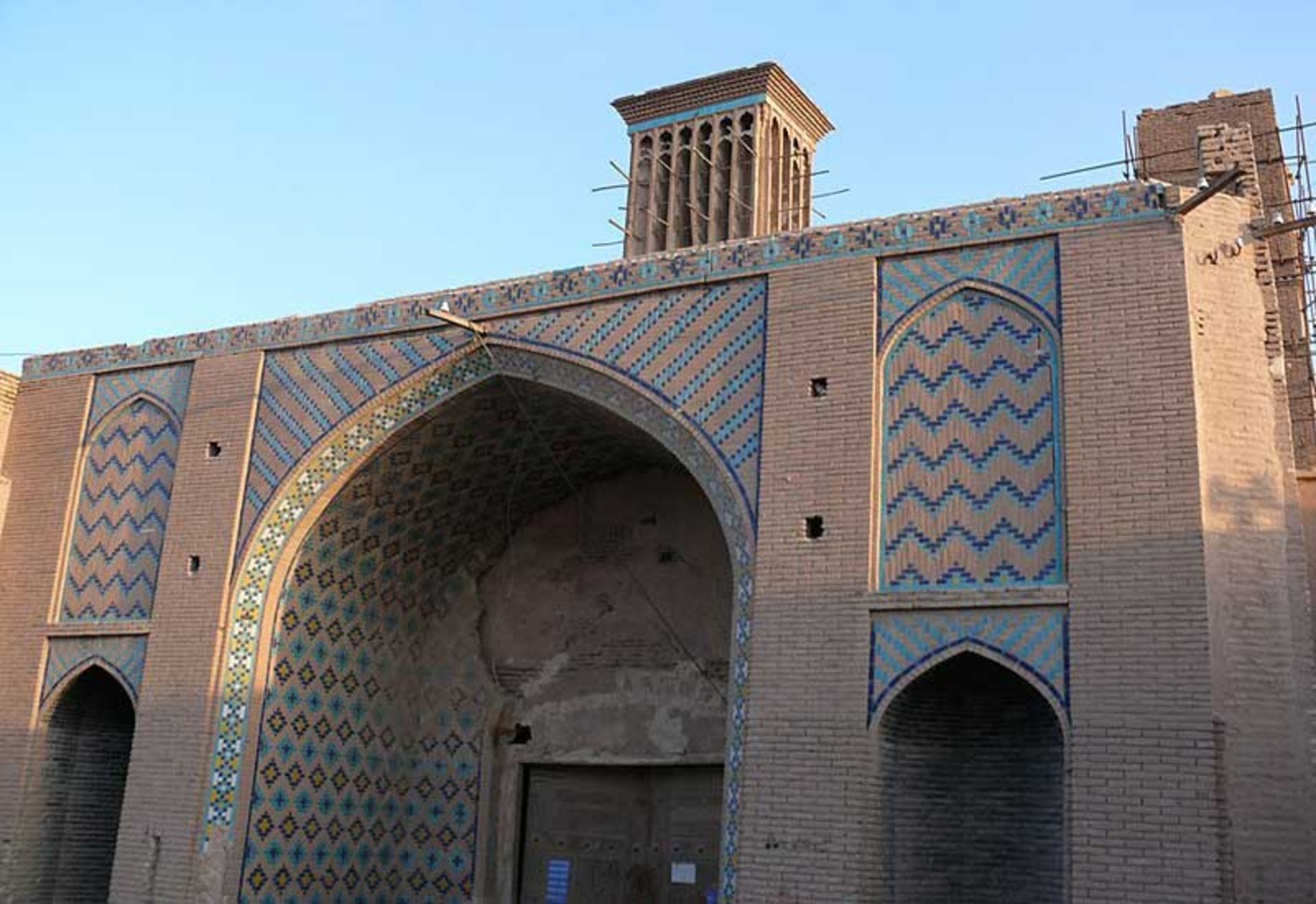 کاروانسرای وکیل